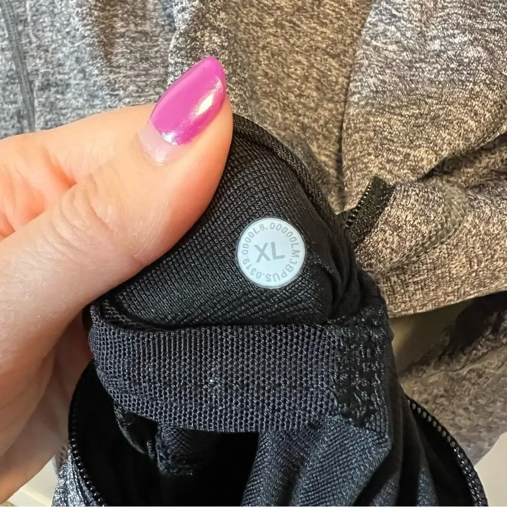 Lululemon Engineered‎ Warmth Jacket Gray Merino Wool Blend Full Zip Up XL